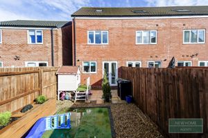 Photo 16- click for photo gallery